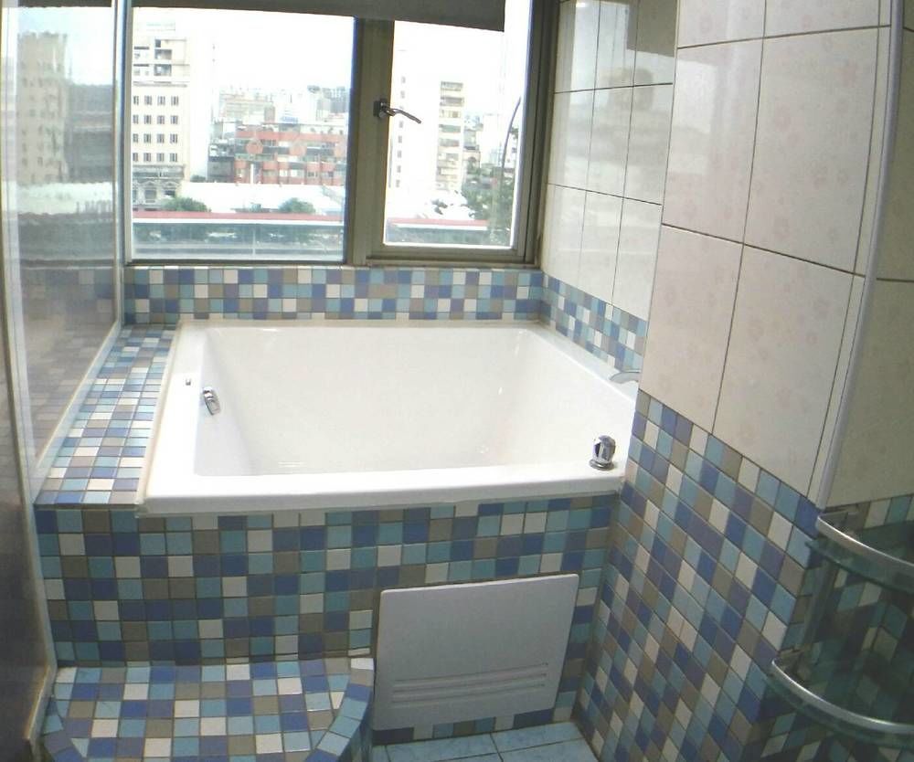 Chang Ti Metropolis Commercial Hotel Zhongli Exterior photo